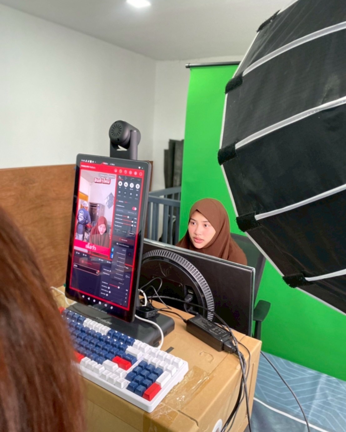 Live Streaming Review 3