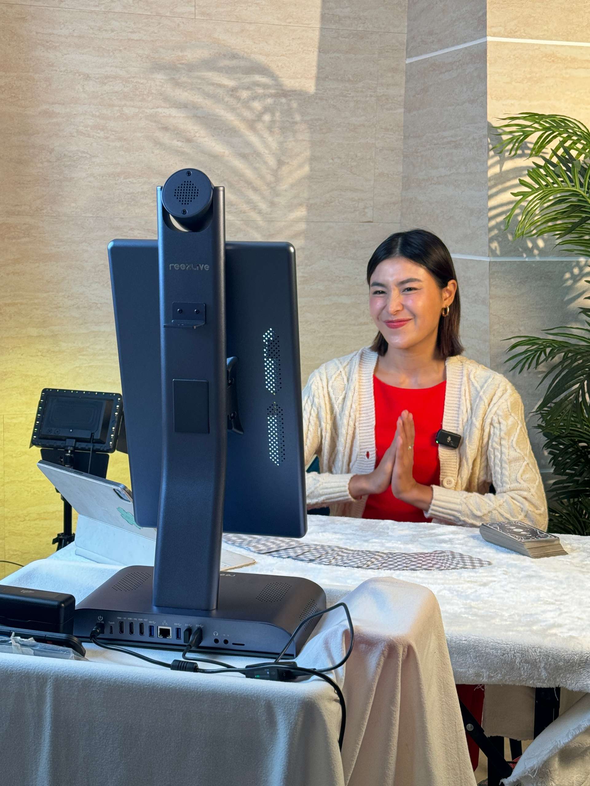 Live Streaming Review 25