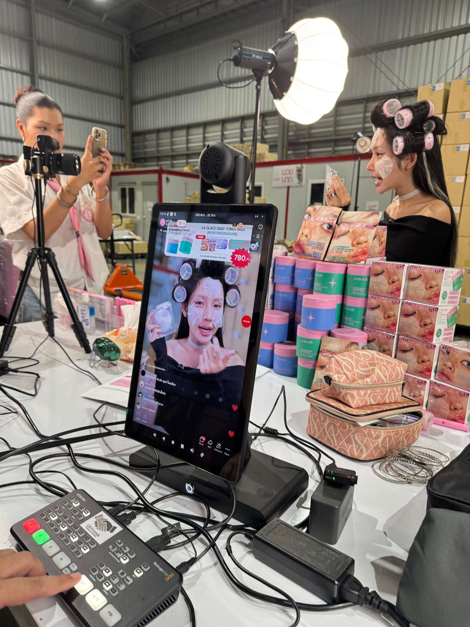 Live Streaming Review 10