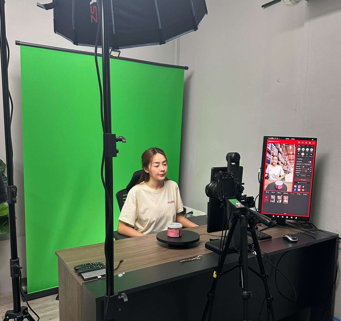 Live Streaming Review 14