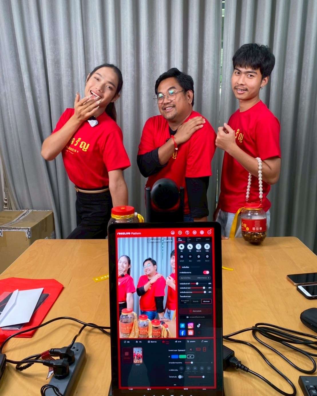 Live Streaming Review 7