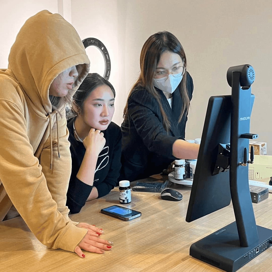 Live Streaming Review 16